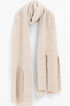 Agna Fringe Scarf
