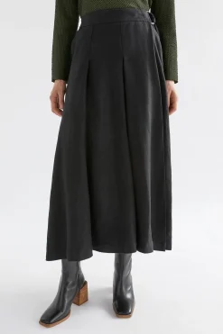 Ativ Linen Skirt