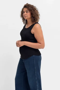 Basic Stretch Tank Top