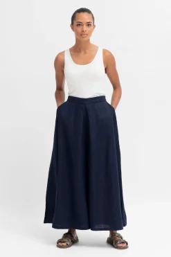 Basic Stretch Tank Top