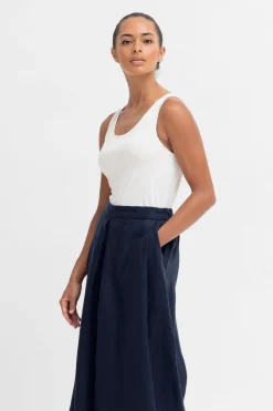 Basic Stretch Tank Top