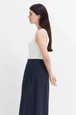 Basic Stretch Tank Top