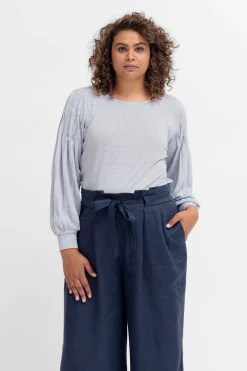 Darja Linen Tshirt