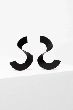 Ess Earring