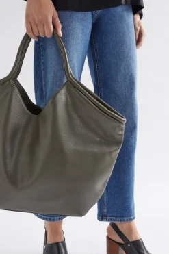 Ivet Tote
