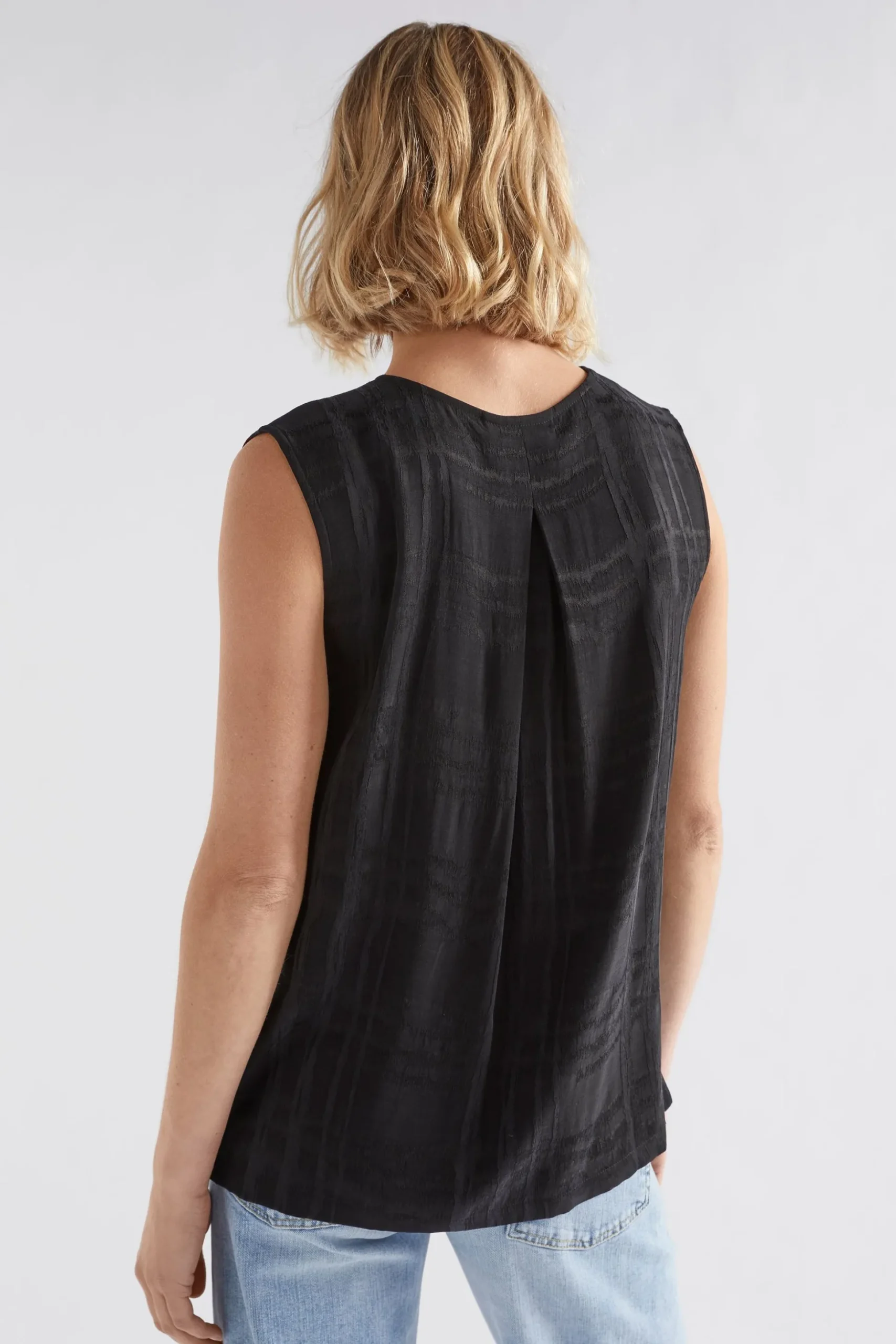 Linur Top