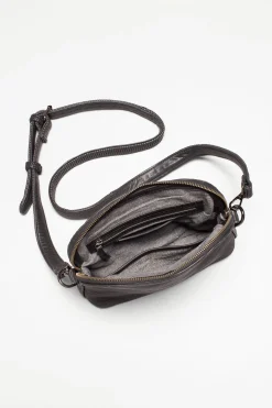 Lisser Crossbody Bag