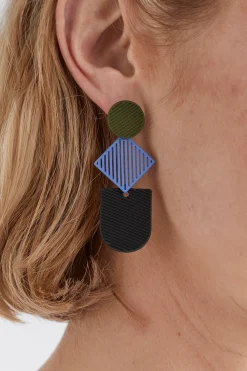 Ovek Earring