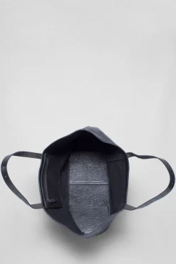 Raaka Tote