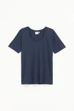 Skala Tee