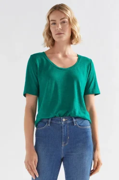 Skala Tee