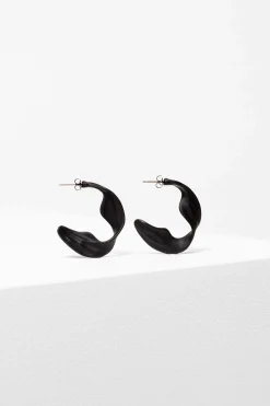 Strek Earring