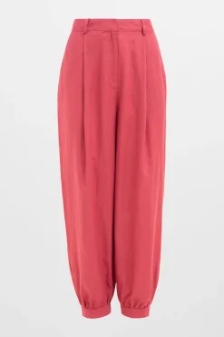 Taye Pant