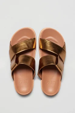 Uma Slide