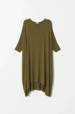 Wide Stretch Dress