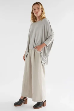 Wide Stretch Top